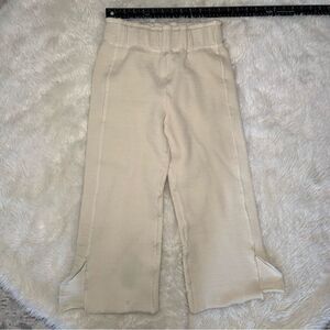 Reform Soft Cream Capri Coastal Granny Lounge Pants